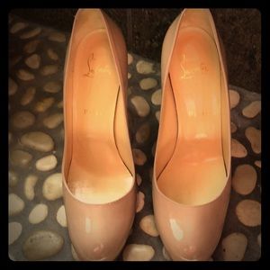 Louboutin Simple Pumps (nude 39)